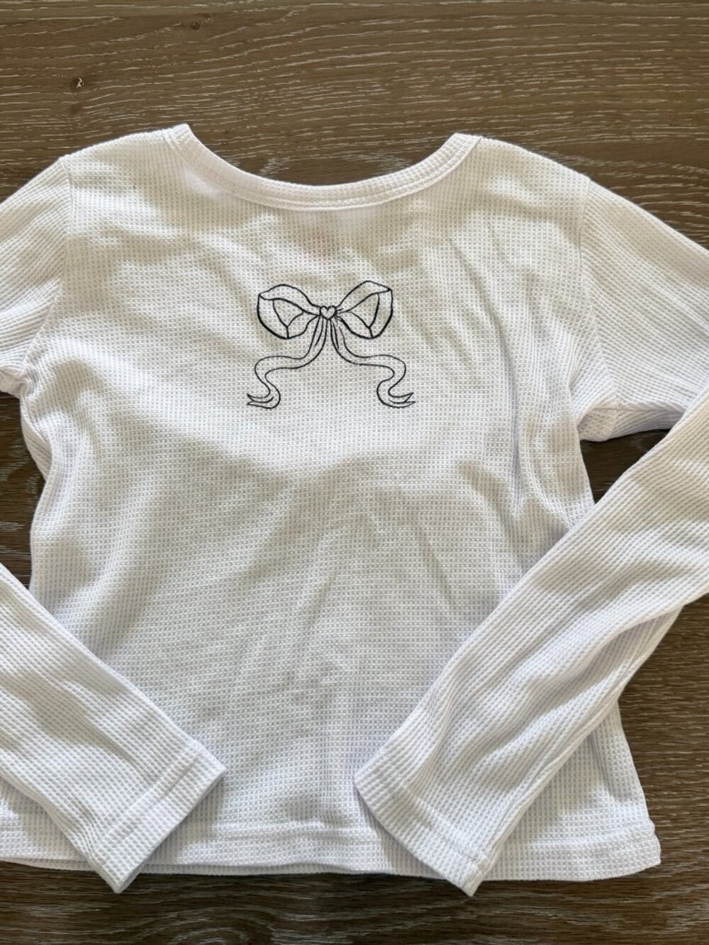Girls Hannah Sky white long sleeve thermal ribbon coquette bow size large